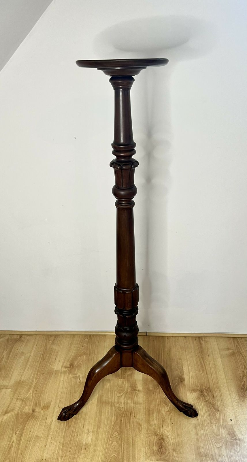 Victorian Quality Carved Mahogany Torchere photo furniture