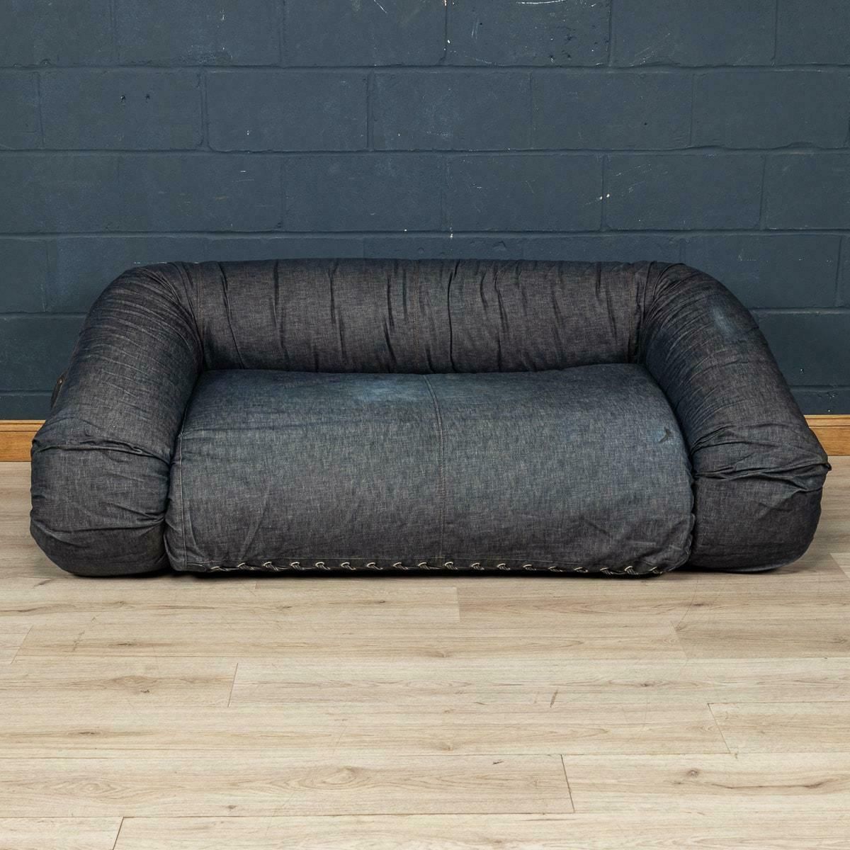 An Italian "Anfibio" Sofa Bed By Alessandro Becchi For Giovannetti Collezioni photo furniture