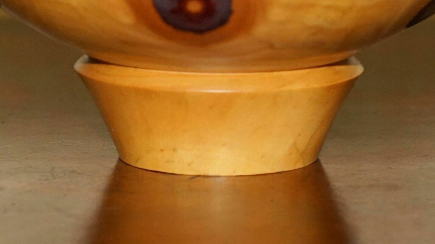 Super Rare Large Monkey Puzzle Wood Fruit Bowl By Gregory Jervis Moreton photo vinterior