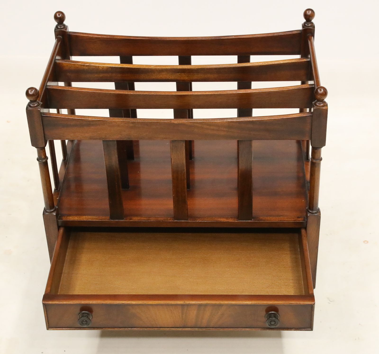 Bevan Funnell Reprodux Canterbury Magazine Paper Rack Free Nationwide Delivery photo vintage