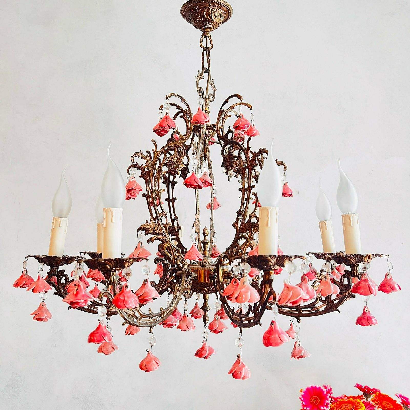 Vintage Floral Chandelier   Stunning Eight Arm Chandelier With Vintage Charm And Beautiful Pink Roses, Ideal For Home Lighting