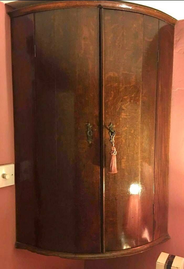 Antique Georgian Bow Front Corner Cupboard / Made In England C1780 photo vintage