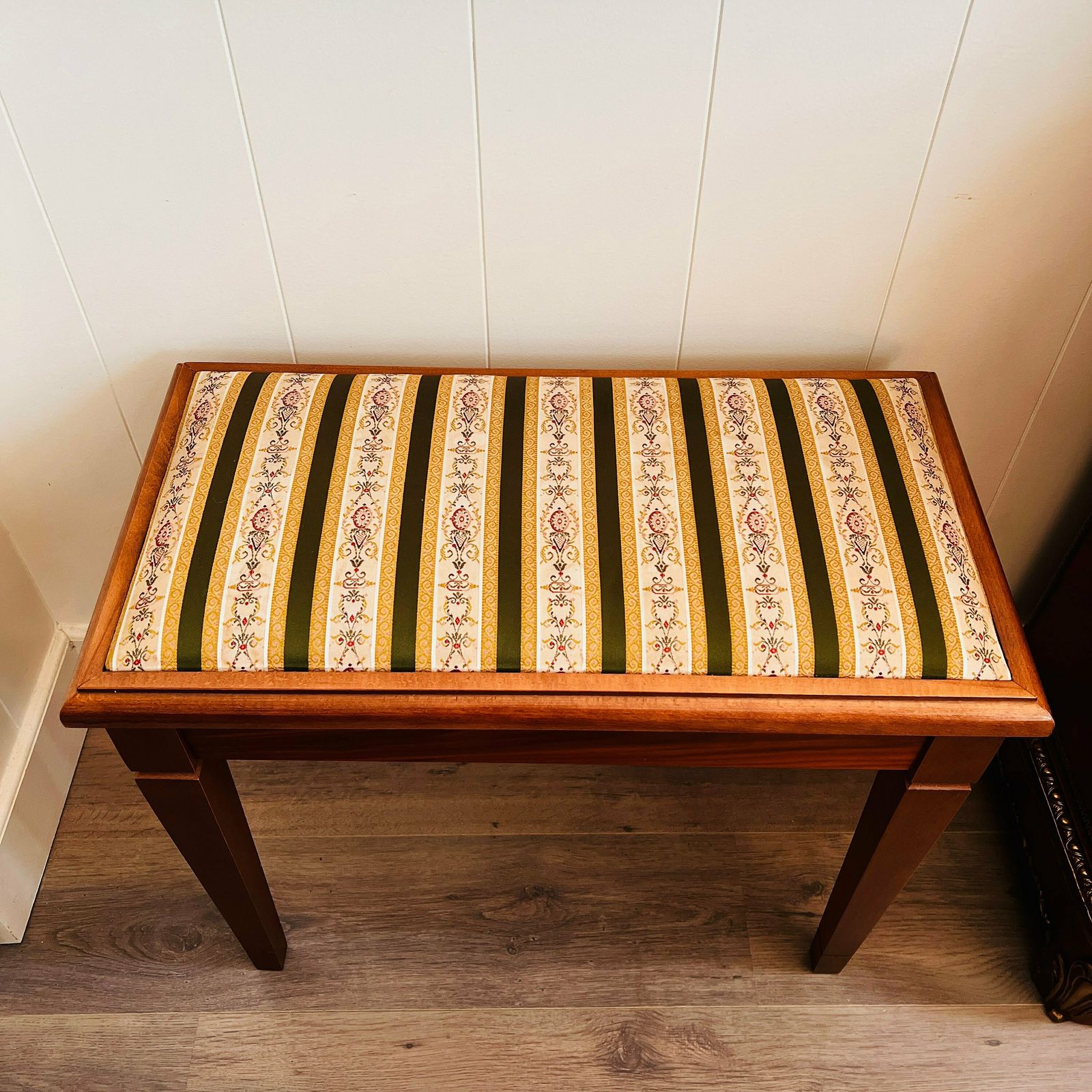 Vintage Piano Stool, Wooden Bench, Home Décor, Interior Design, Livingroom Furniture