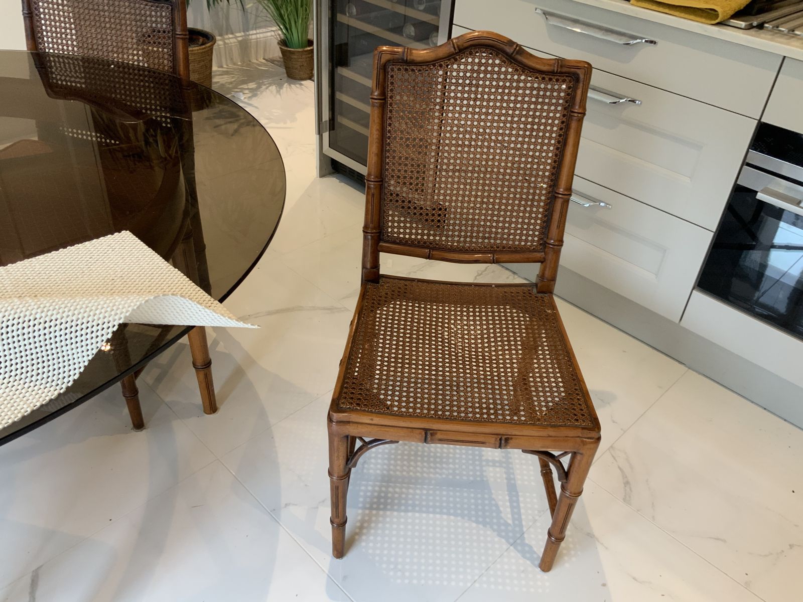 Outstanding 1960’s William L Maclean Carved Beech Dinning Set photo vinterior