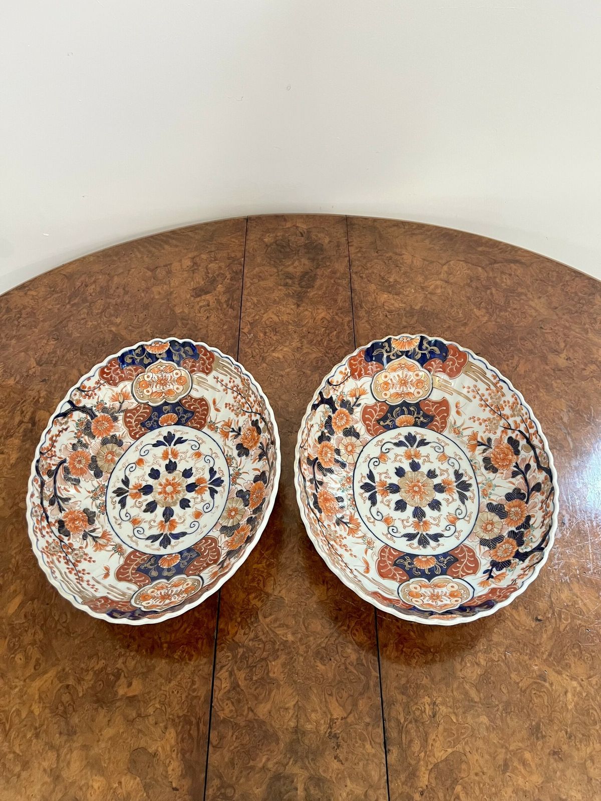 Outstanding Quality Pair Of Antique Japanese Imari Large Scalloped Edge Bowls photo 675.0