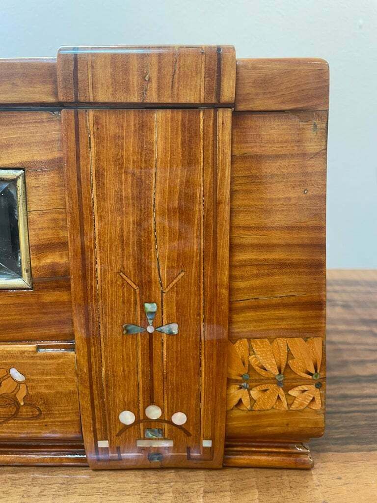 Large Italian "Liberty" Wooden Chest In Wood & Mother Of Pearl photo 3160.0