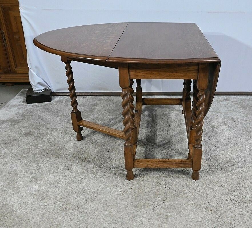 Furniture Gatelag Table In Solid Oak, England – 1920 photo