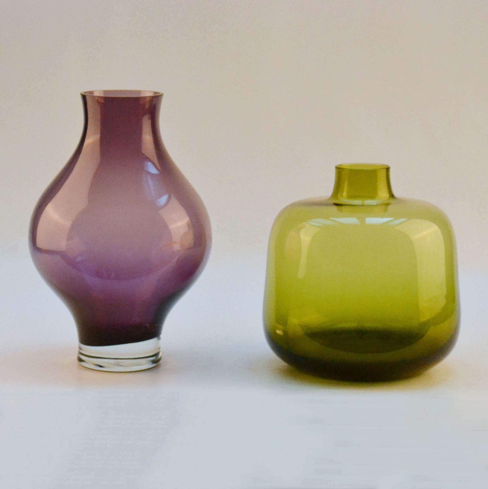 photo for sale Purple And Olive Green Hand Blown Vases By Leerdam 1960's