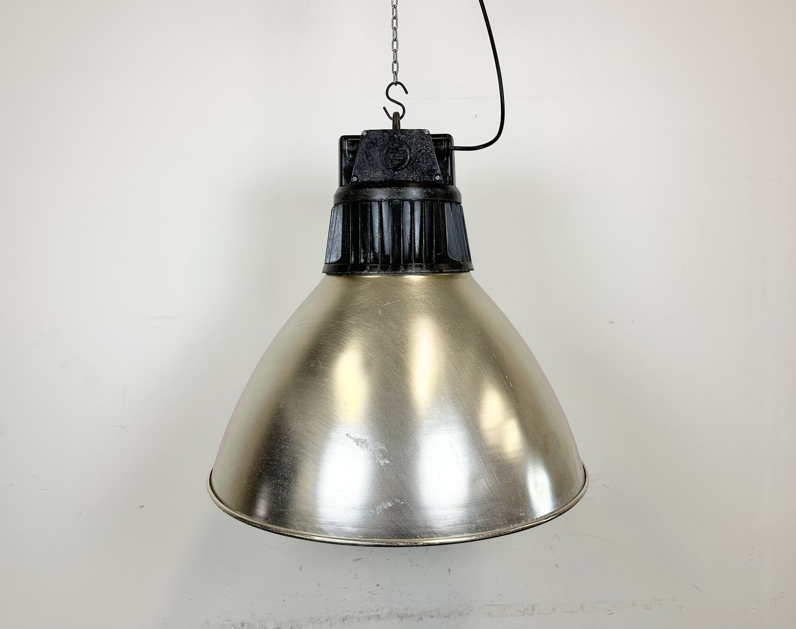 Large Industrial Aluminium Pendant Light From Elektrosvit, 1960s, 4x photo vintage