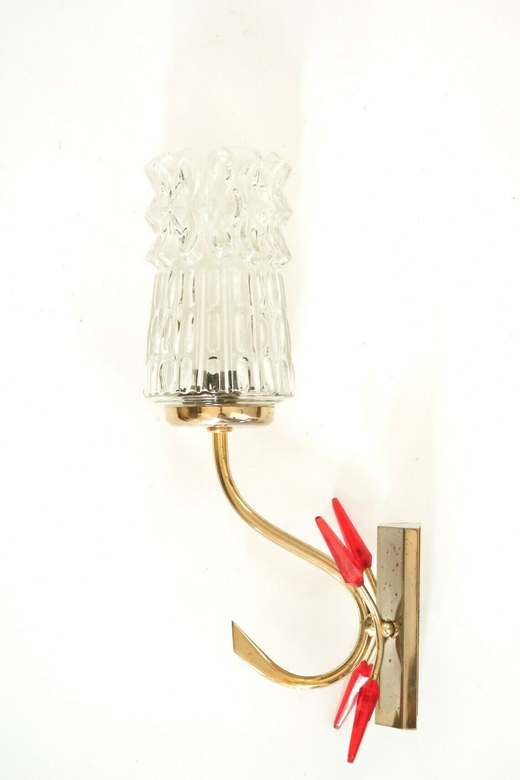 Paar Franse Modernistische Wandlampen, Goudkleurig Metaal En Glas, Jaren 1950 / Mid Century Modern Lamp Verlichting Messing Atomic Lunel Arlus photo for sale