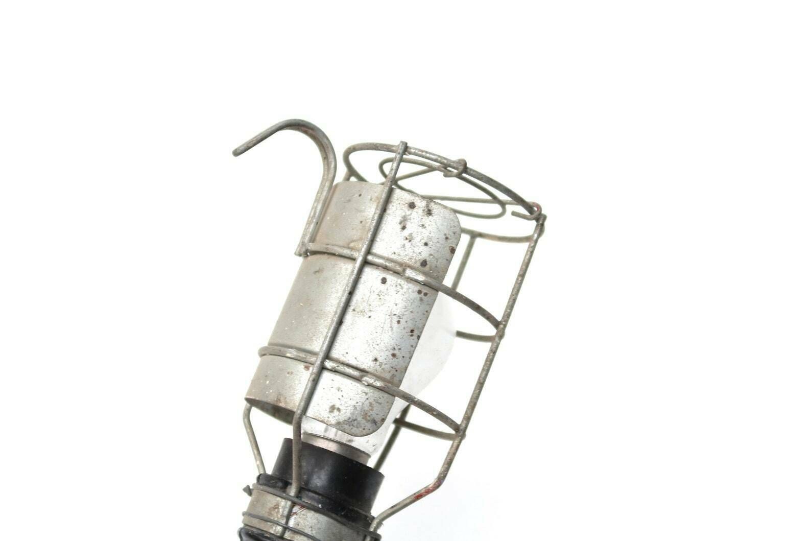 Lampe cage française, suspension industrielle, années 1950 / Luminaires, Shabby Chic, Garage photo for sale