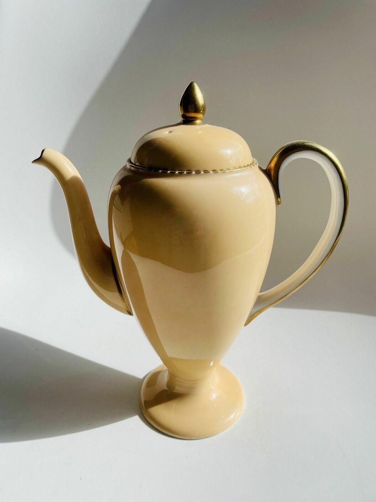 Elegant Wedgwood Coffee Pot In Pattern 5155 1920's Rare photo furniture