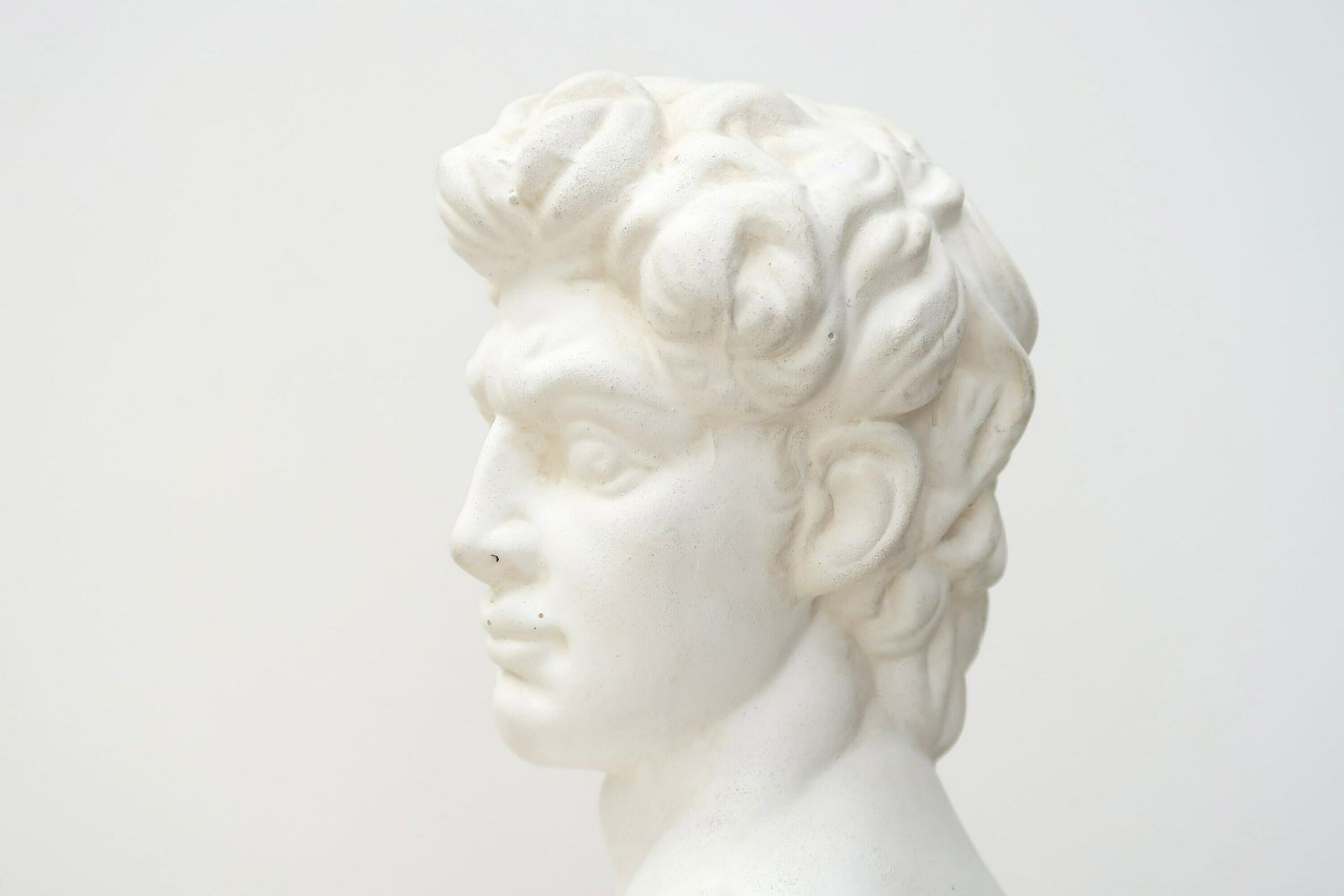 Buste en plâtre : David, inspiré de Michel-Ange, années 1980 / homme, art, antique, Italie photo vinterior