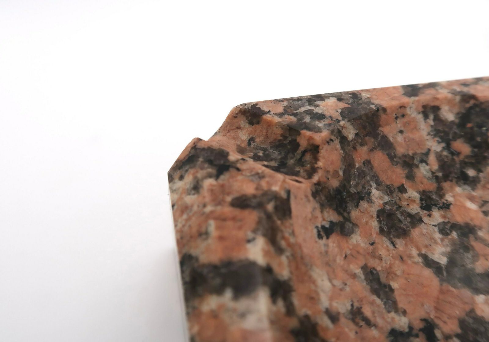 Huge French Pink Granite Ashtray, Ring Dish, 1950s / Sculpture, Carved Stone, Boho Chic, Folk photo vinterior