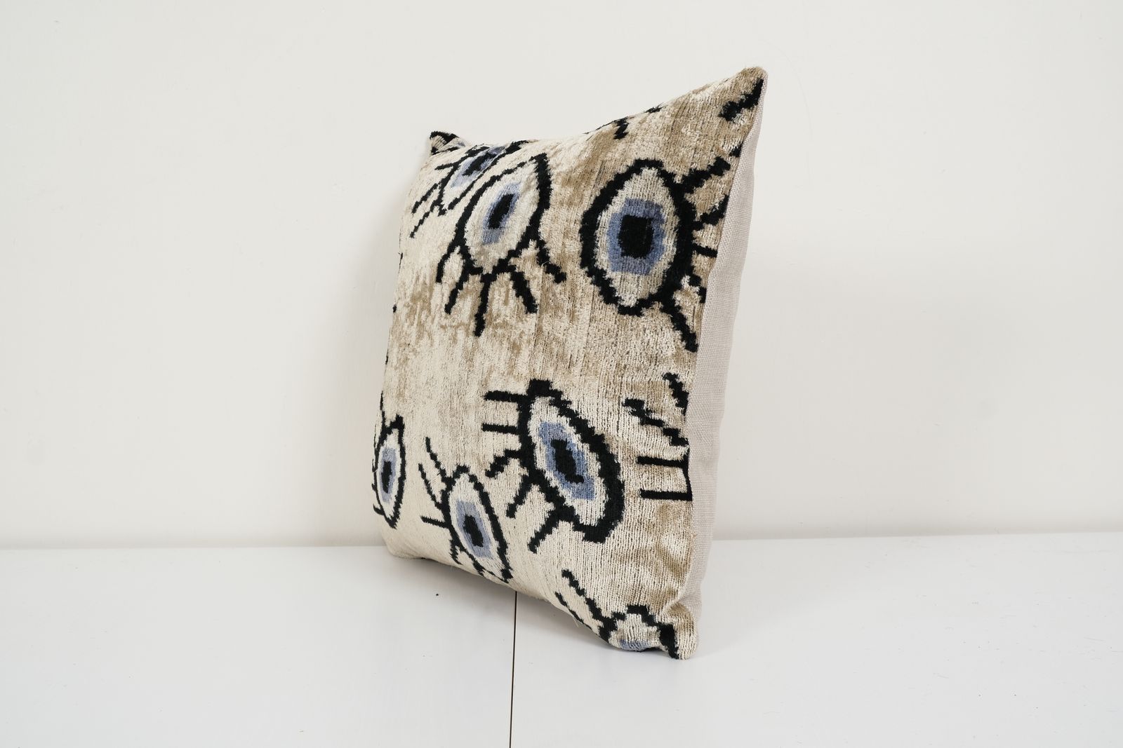 16" X 16" Ikat Eye Lumbar Pillow Cover   Silk Ikat Velvet Pillowcase   Uzbek Natural Color Cushion photo for sale