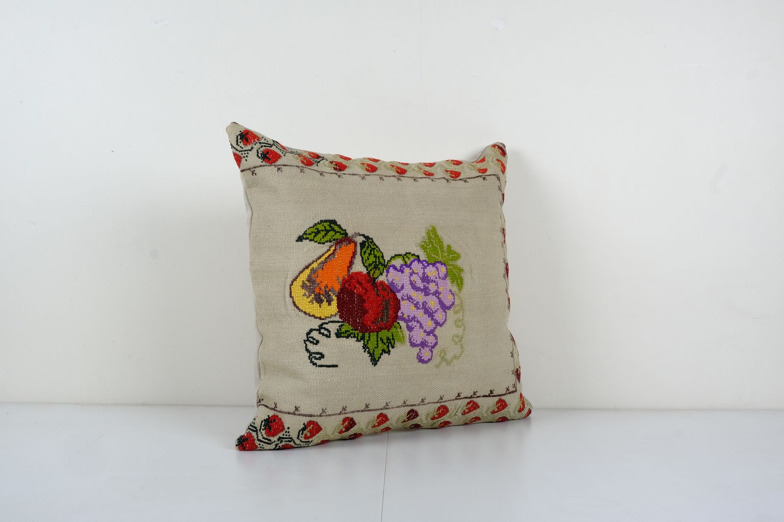 Vintage Handwoven Floral Pattern Square Kilim Pillow, Grape Design French Decor Needlepoint Kilim Cushion 21'' X 22'' photo Textiles