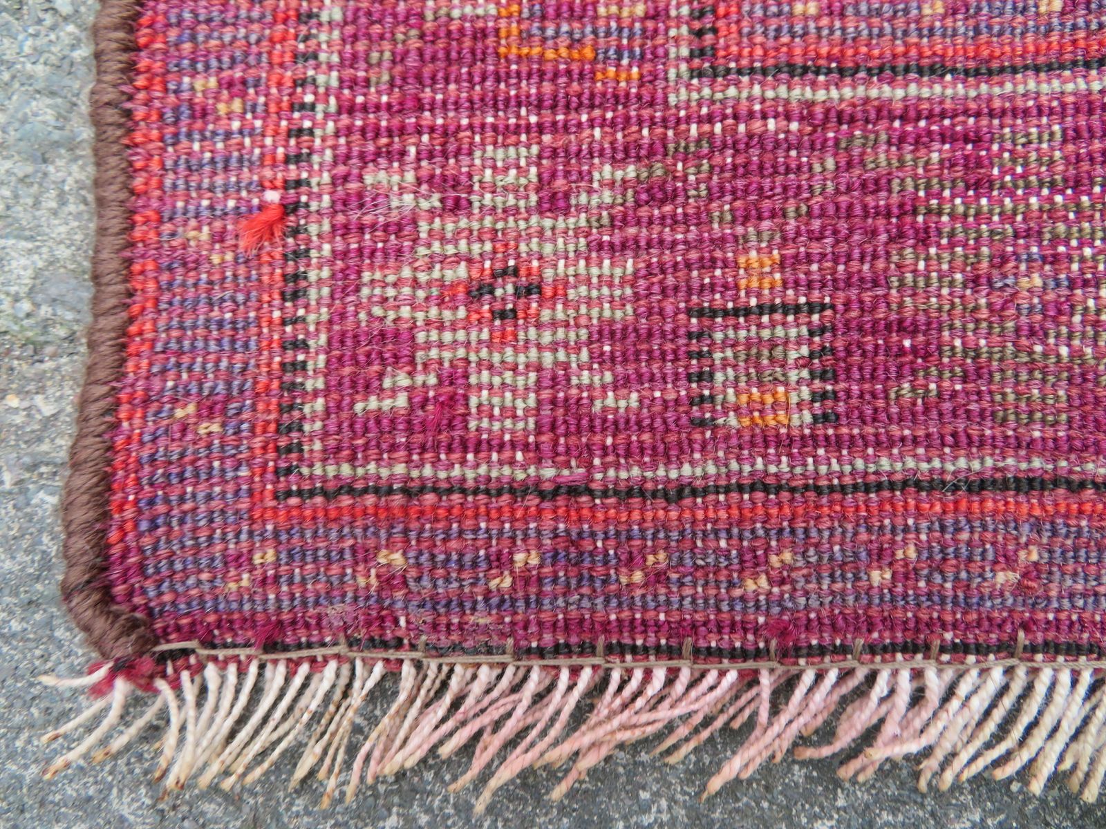 Unusual Antique Turkish Ladik/Maden Prayer Rug. North Central Anatolia. Late 19th Century. 176cm X 104cm. photo vintage