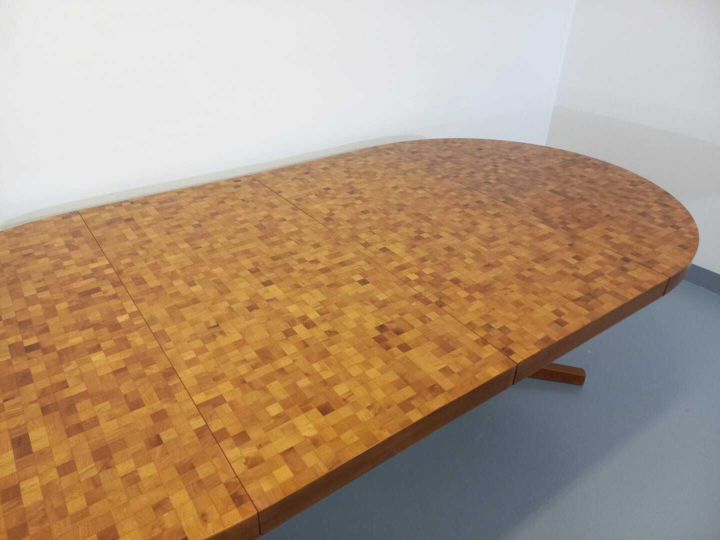 photo buy Dieter Waeckerlin Round Table In Teak And Walnut
