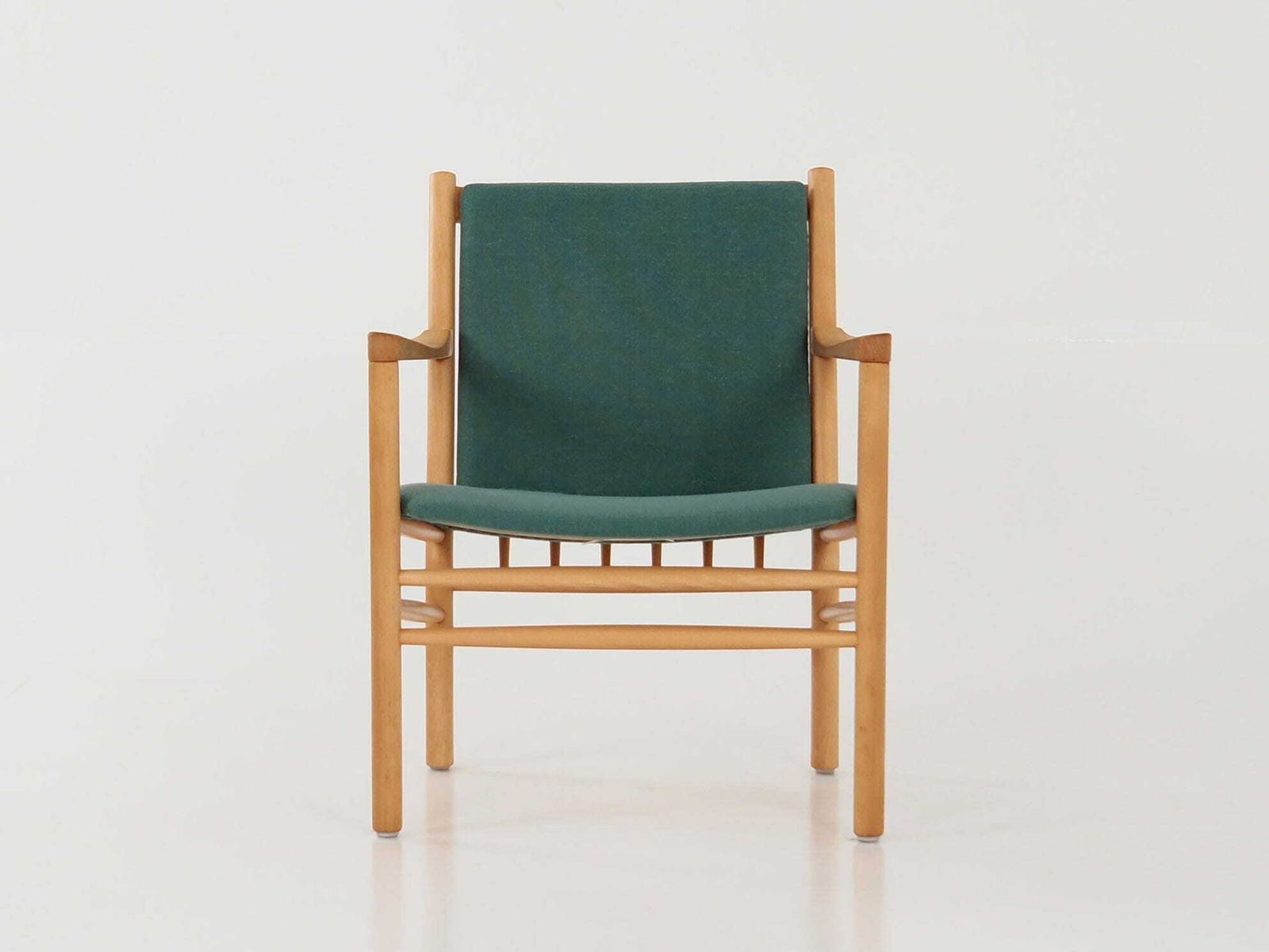 Beech Armchair, Danish Design, 1970s, Designer: Erik Ole Jørgensen, Manufacture: Tarm Stole & Møbelfabrik photo furniture