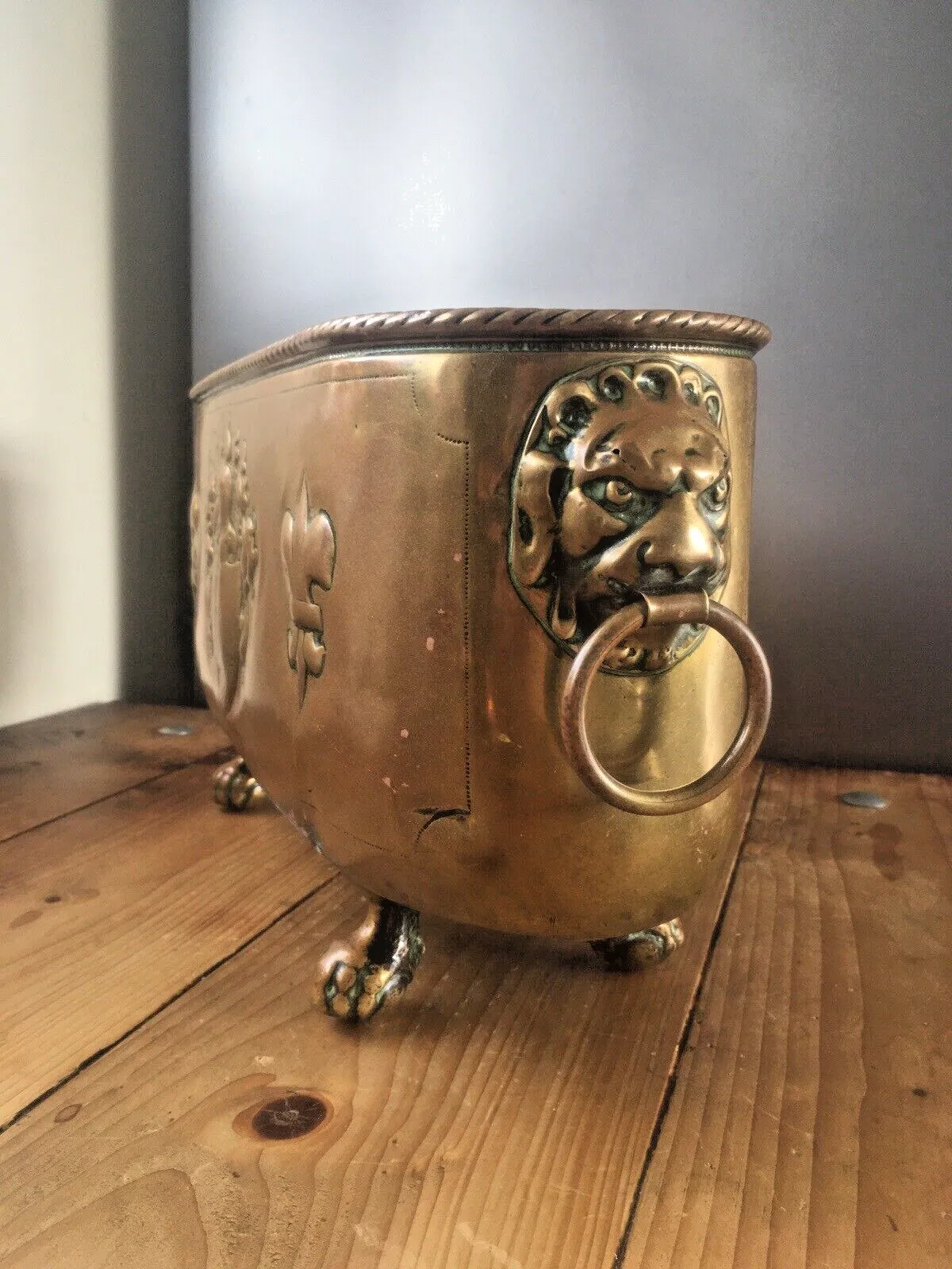 Antique French Armorial Brass Planter Plant Pot Lion Head Mask Handles Claw Ball photo 220.0
