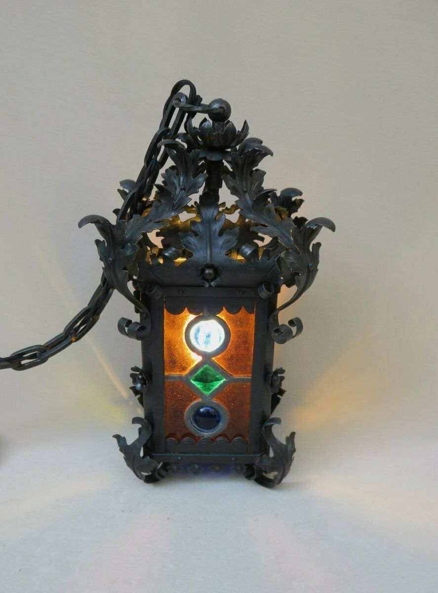 photo vinterior Art Nouveau Arts & Crafts Wrought Iron & Colored Lead Glazing Ceiling Light