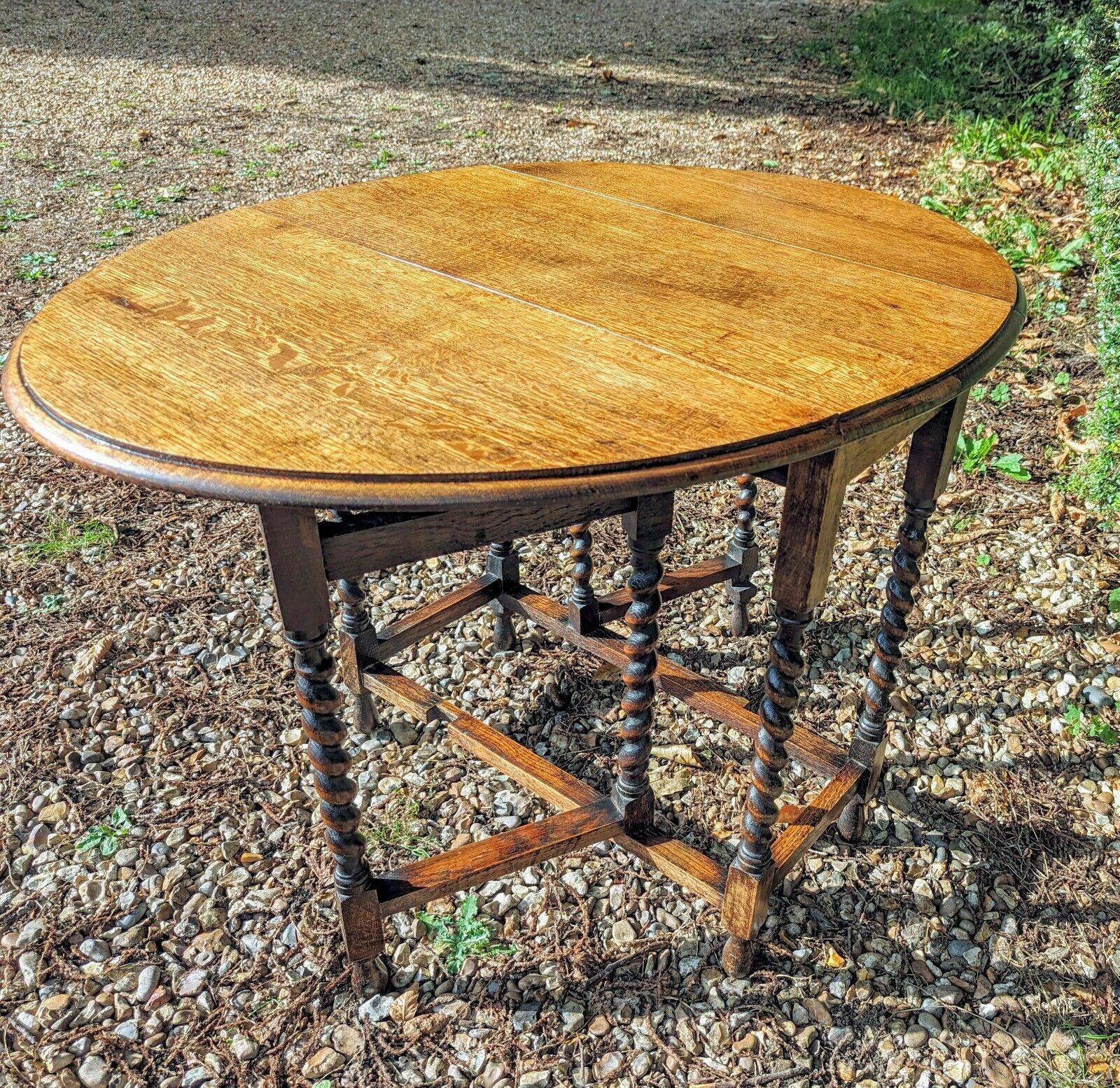 Early 20th C Oak Leaf Gate Leg Table, Barly Twist Supports 0213. photo furniture