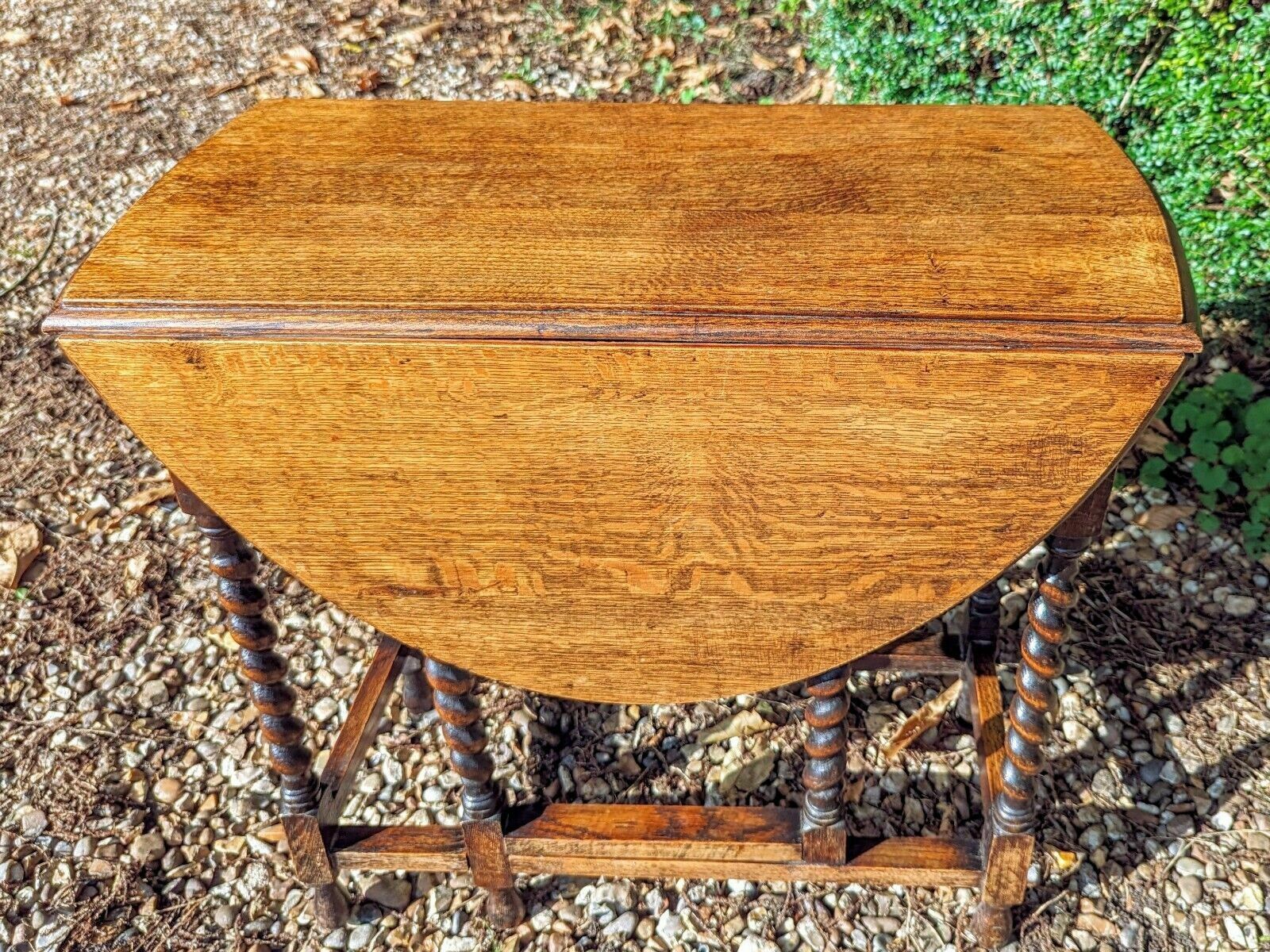 Early 20th C Oak Leaf Gate Leg Table, Barly Twist Supports 0213. photo vintage
