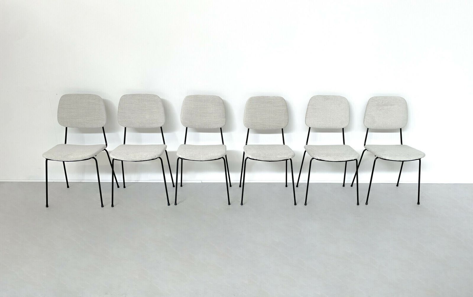 Mid Century Modern Set Of 6 Chairs, Italy, 1960s – New Upholstery photo 2400.0
