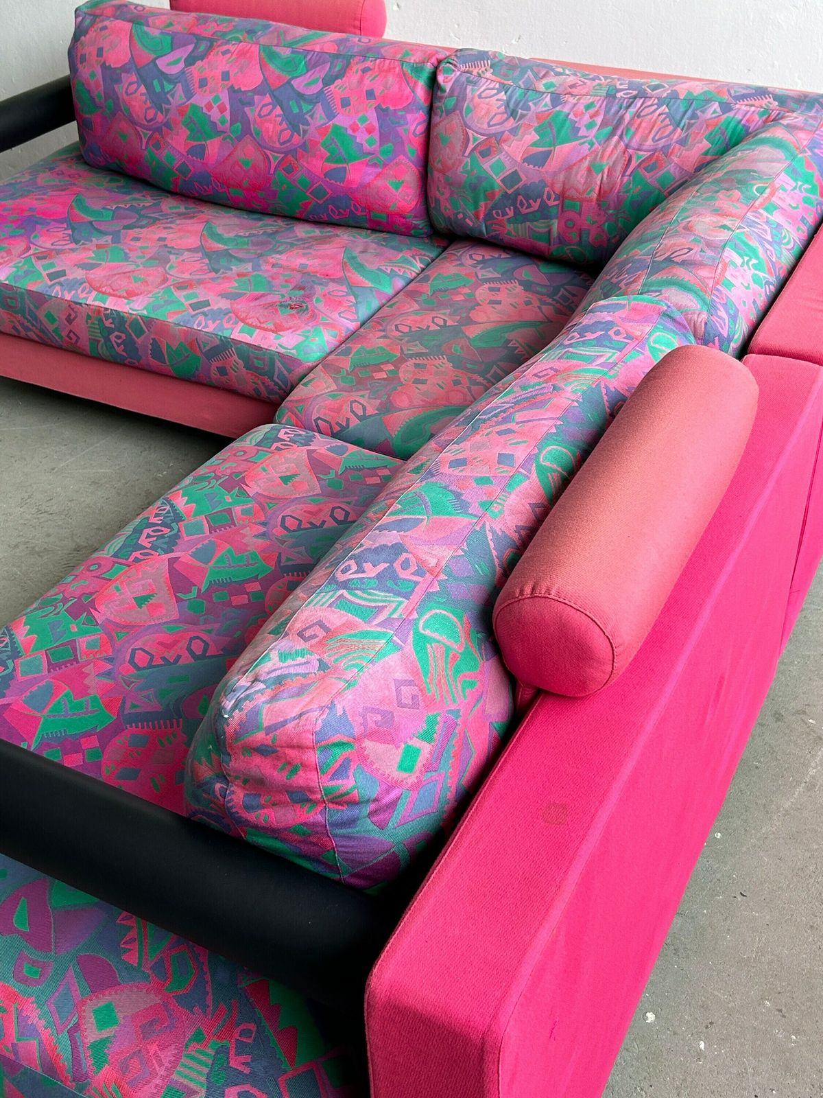 Memphis Style Postmodern 'Sity' Modular Sectional Sofa, Antonio Citterio For B&B Italia, 1972 / Rare And Early Original Production photo vinterior