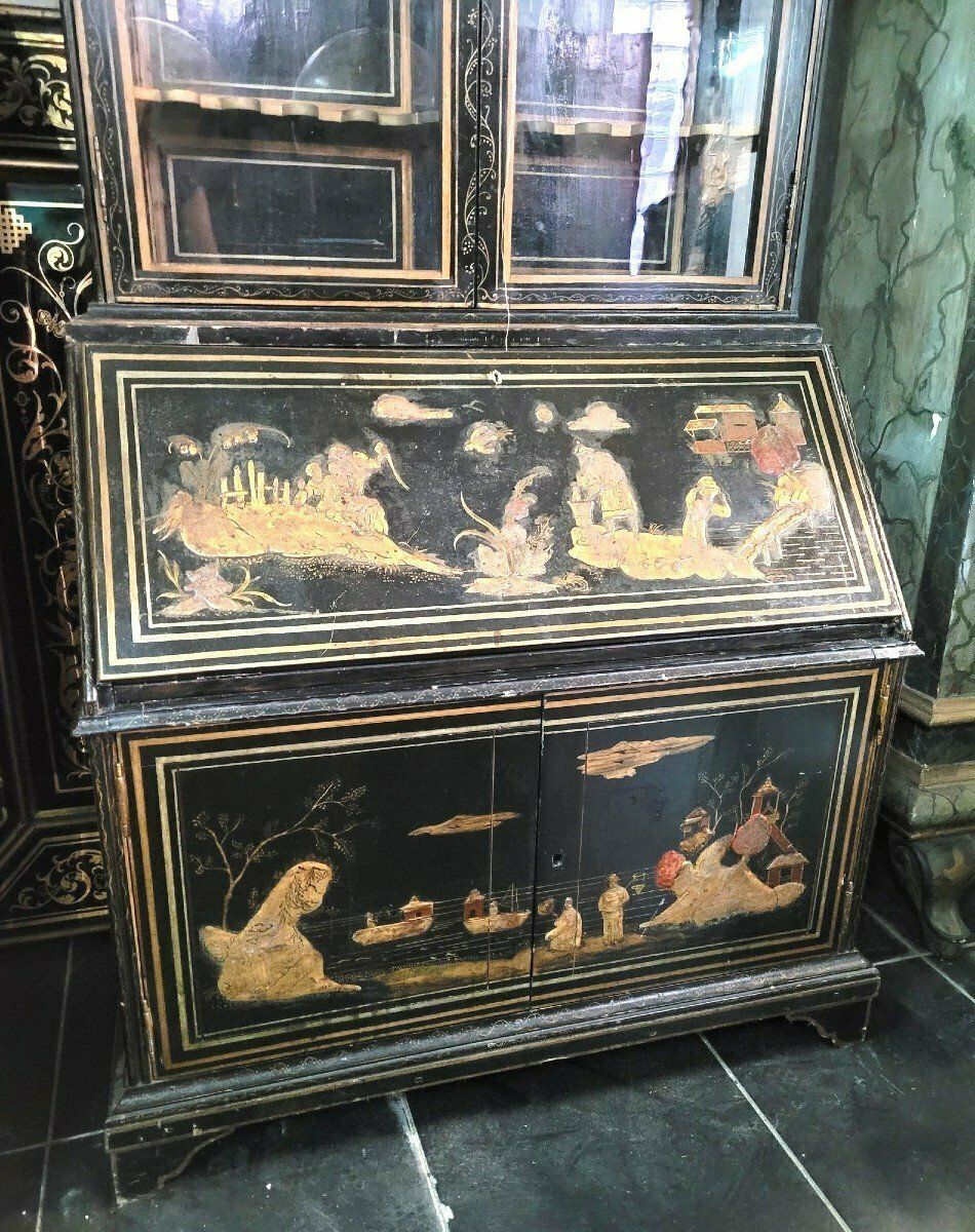 Large Scriban Showcase In Lacquered Wood, Chinoiserie, Late 18th Early 19th Century photo Furniture