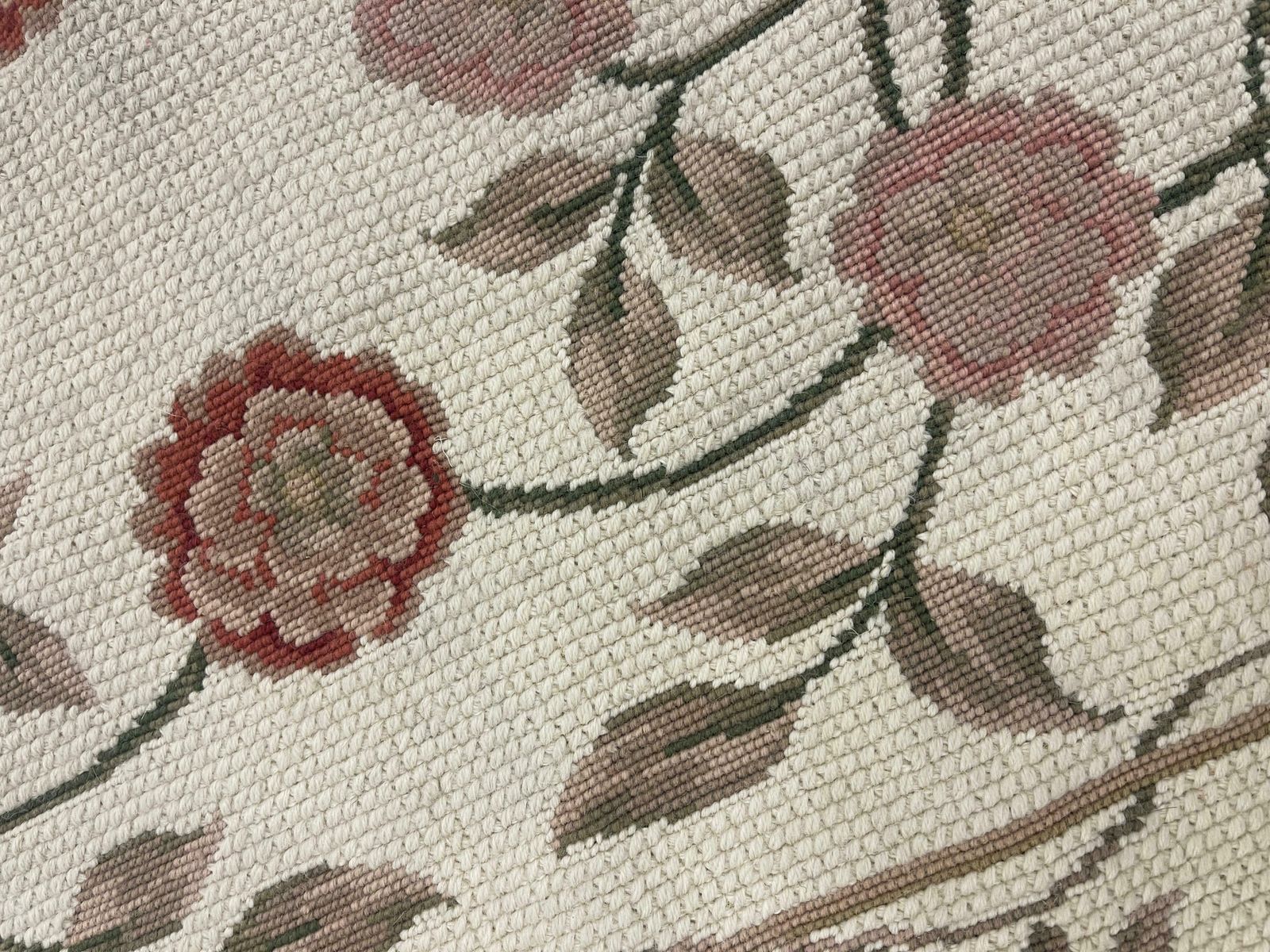 Beige Floral Aubusson Rug Handwoven Wool Needlepoint, Traditional Botanical Rug photo 1800.0