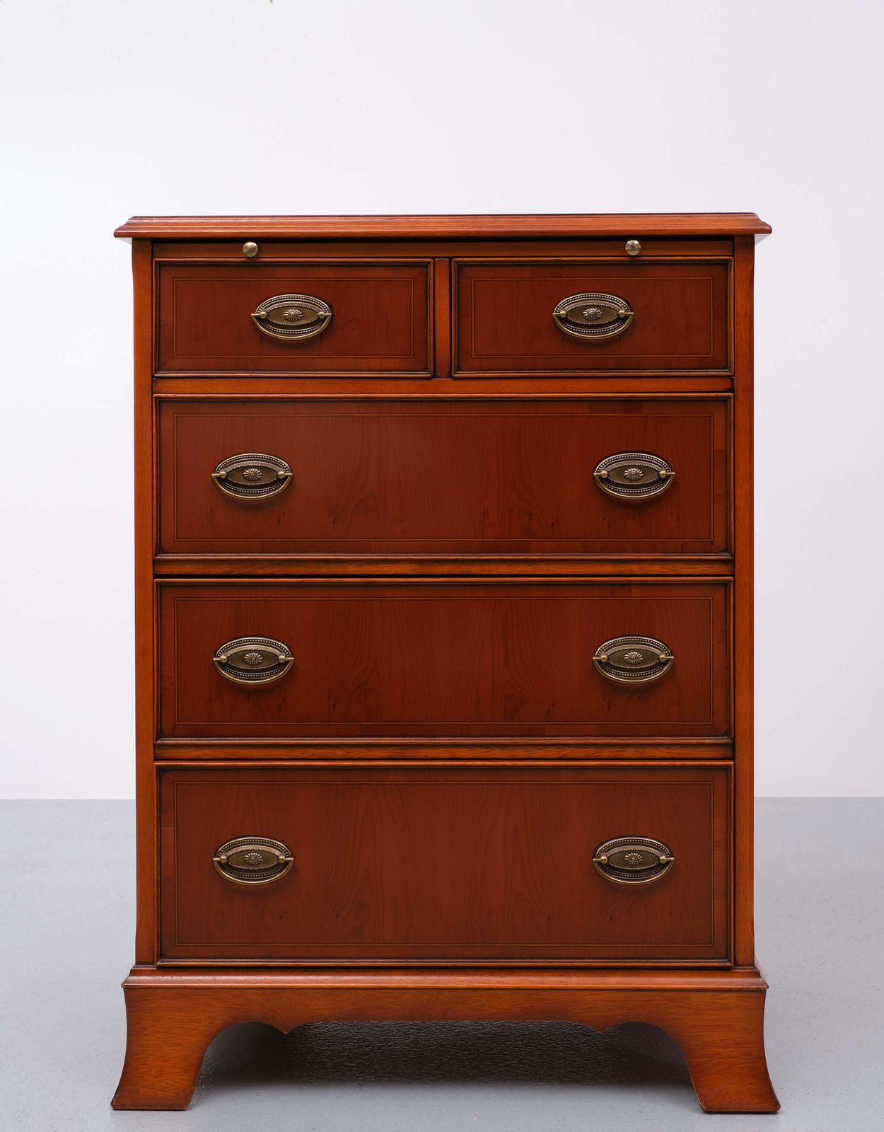Heldense Exclusive English Furniture Cherry Wood Cabinets 1970s photo Furniture