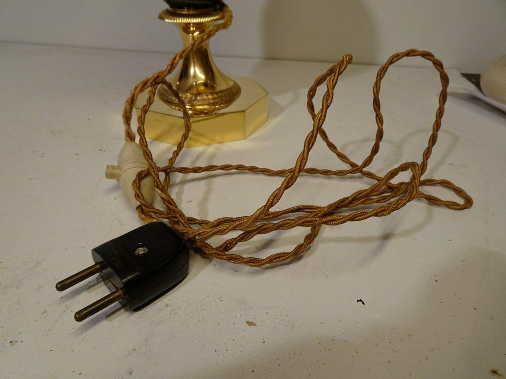 photo vinterior Mid Century French Neoclassical Table Lamp Attributed To Pierre Giraudon For Art Lux