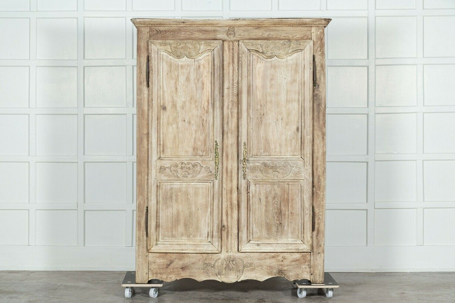 Large 19thc French Provincial Bleached Oak Armoire