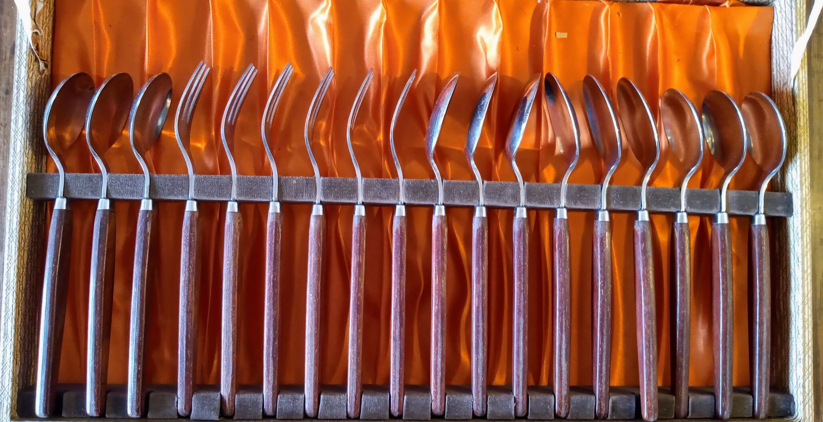 Mid Century Dutch Teak And Stainless Steel 26 Piece Cutlery Canteen photo for sale