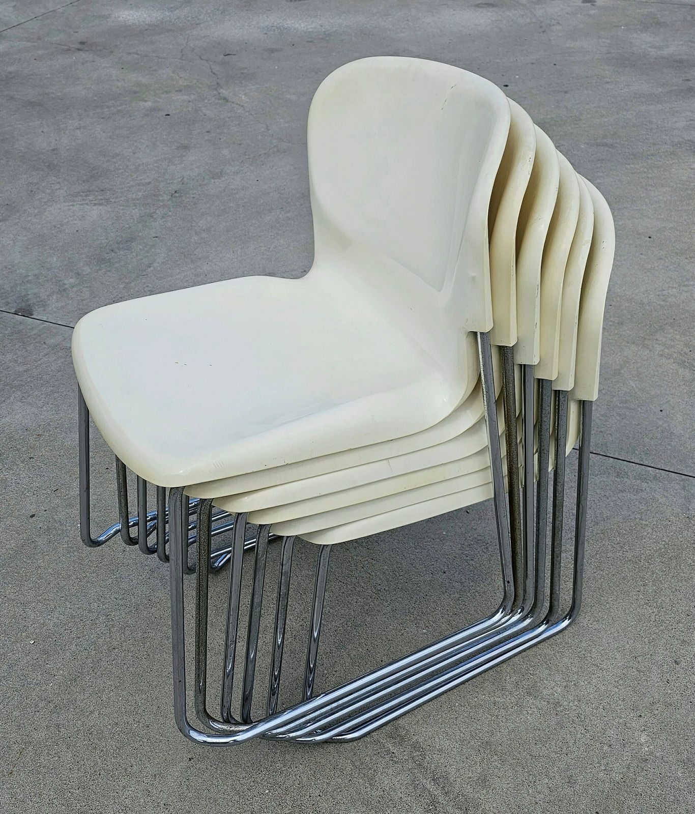 1 Of 30 Space Age Stackable Swing Chairs Model Sm400 K Designed By Gerd Lange // Made In West Germany In 1977