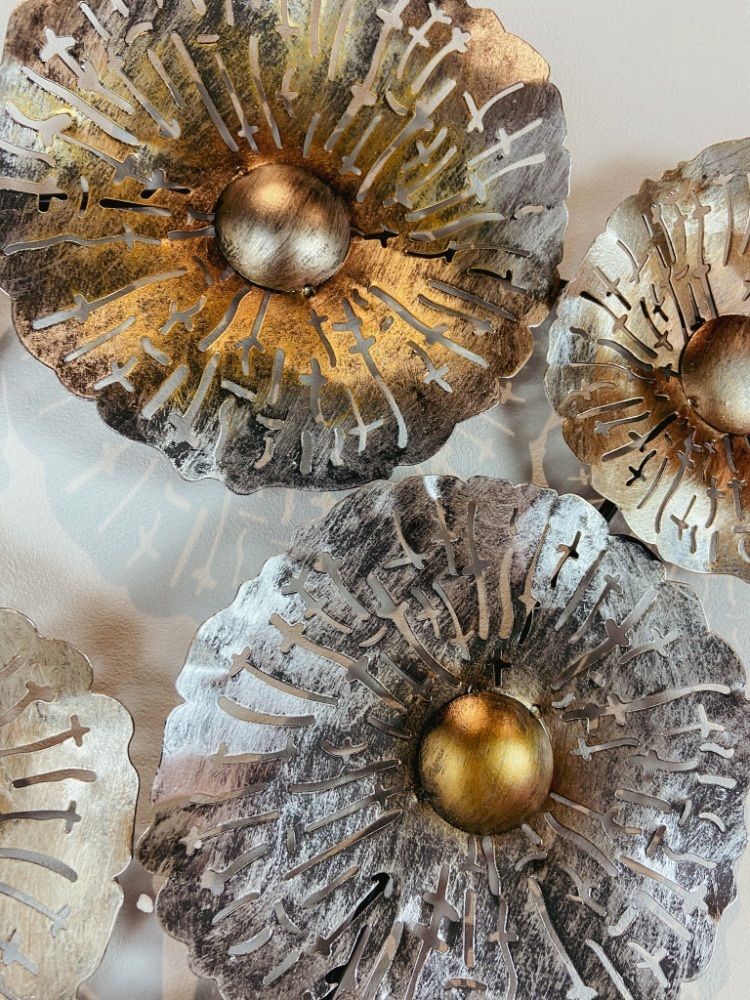 Xl Metal Flower Sculpture For The Wall – 72 Cm photo buy
