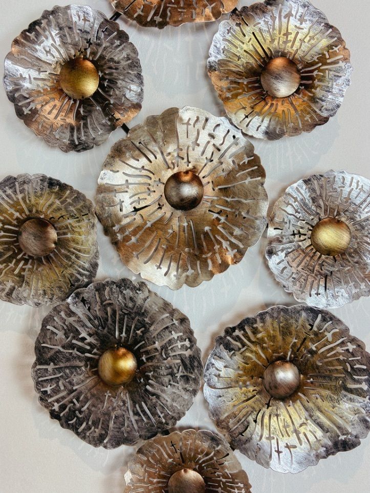 photo furniture Xl Metal Flower Sculpture For The Wall – 72 Cm