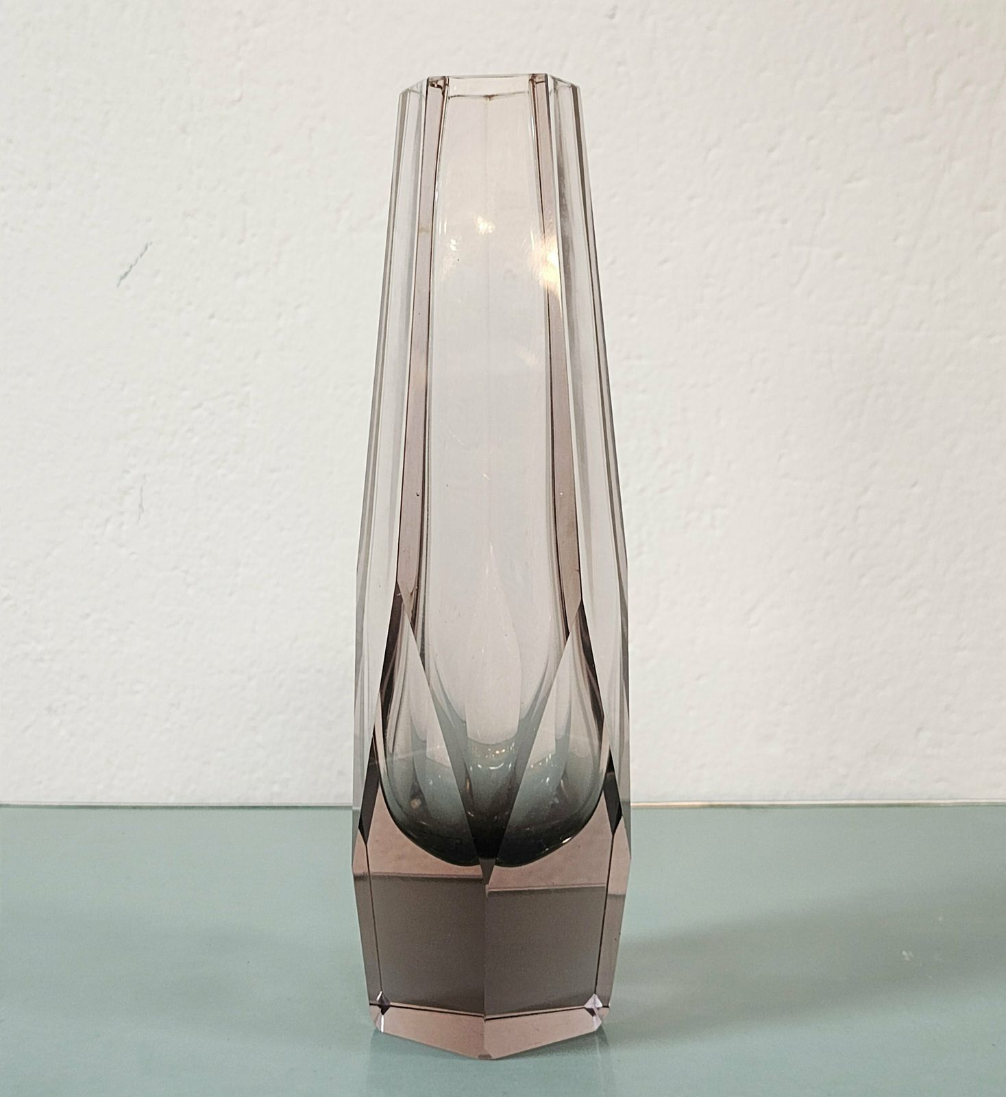 Mid Century Modern Sommerso Vase By Alessandro Madruzzato // Pale Pink Murano Glass Vase // Made In Italy In 1960s photo 405.0