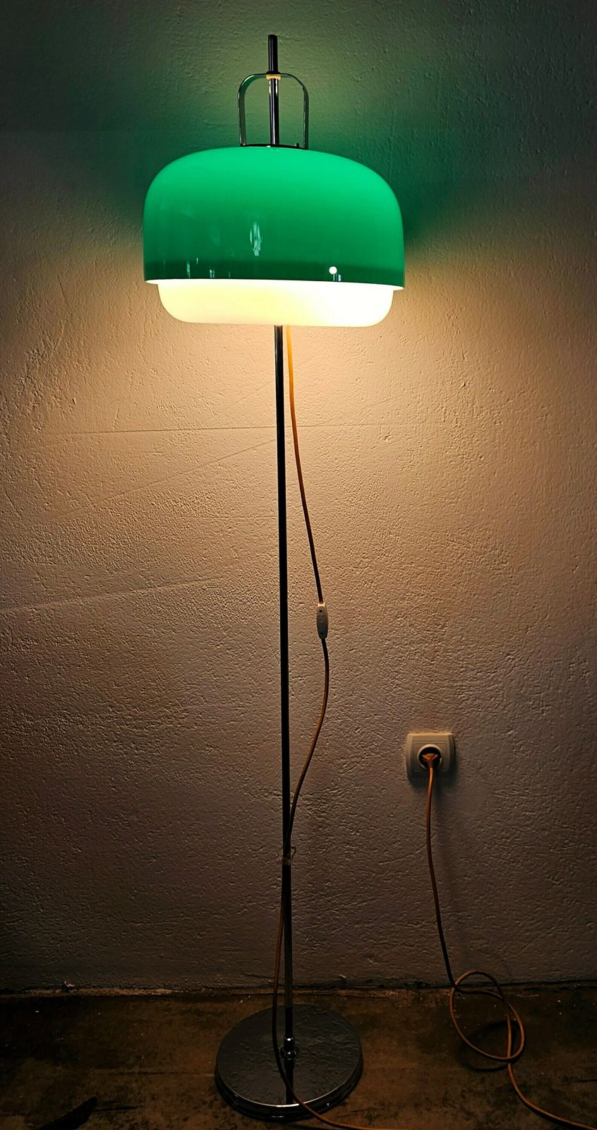 Extremely Rare Guzzini Floor Lamp Model Medusa // Luigi Massoni For Guzzini Floor Lamp // Guzzini Medusa Lamp // Made In Yugoslavia photo buy