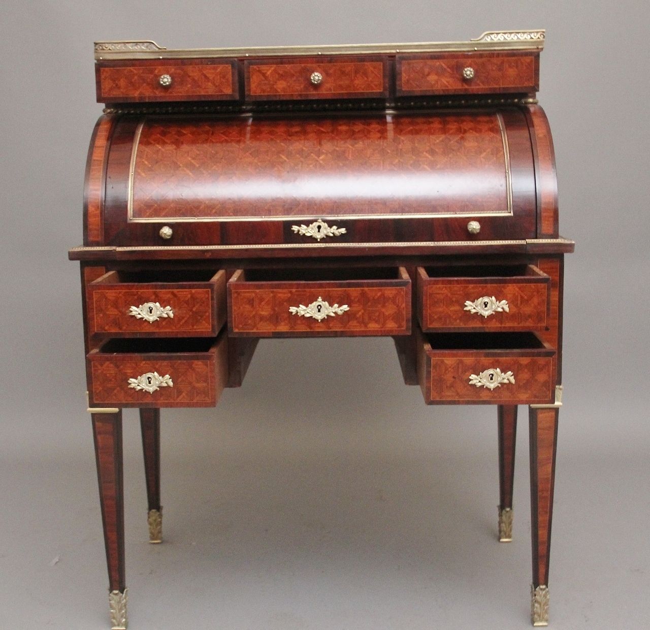 19th Century French Kingwood Cylinder Desk photo vinterior