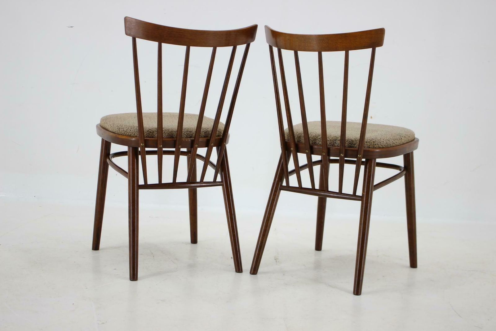 1960s Set Of 4 Dining Chairs By Tatra, Czechoslovakia photo vinterior