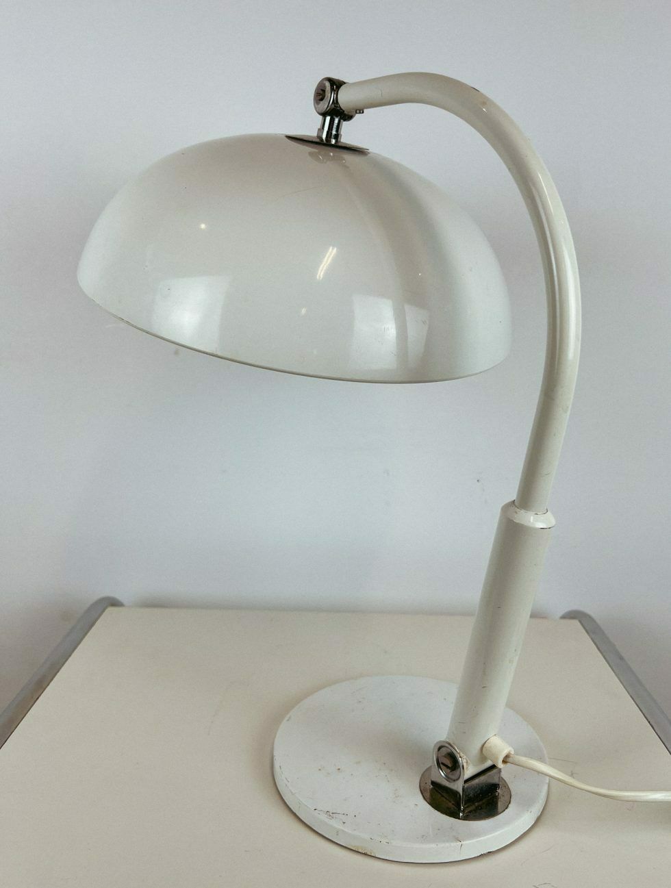 Metalen Bureaulamp Hala Zeist 144 Van H.Th.Ja Busquet – Hala Zeist 144 Desk Lamp By H.Th.Ja Busquet, 1950's photo buy