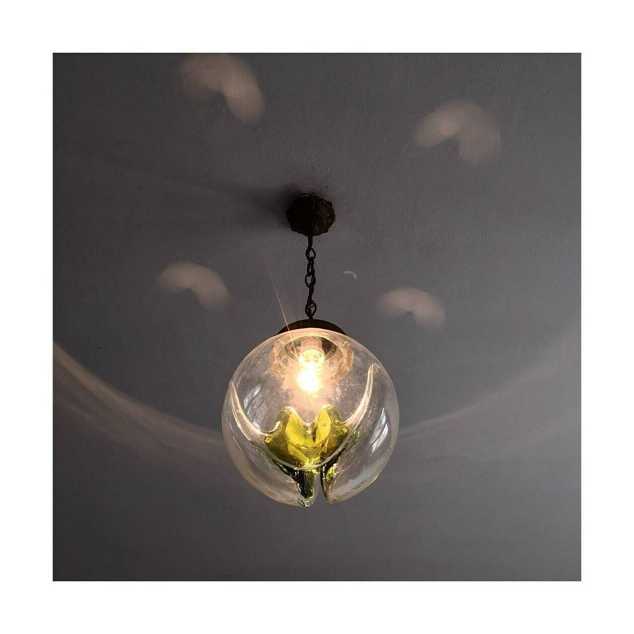 photo furniture 1960s Mazzega Pendant // Mazzega Pendant With Murano Glass // Mid Century Modern Green Mazzega Chandelier // Made In Italy
