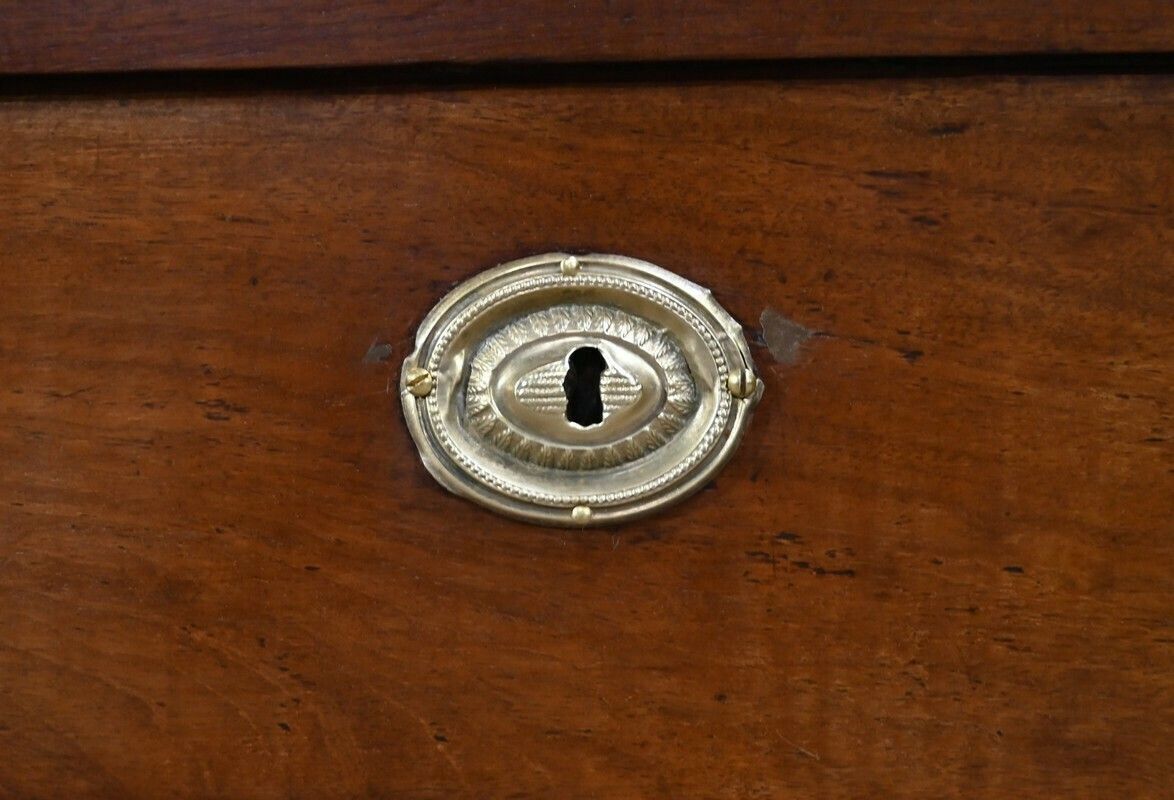 7364.5 Mahogany Port Scriban Commode From Saint Martin And Cuba, Louis XV – 18th Century photo