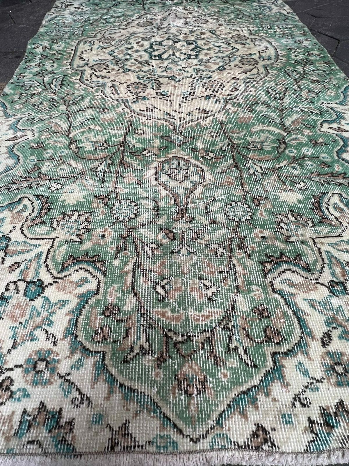Green Vintage Yuruk Carpet 220 X 113 Cm, 1960's