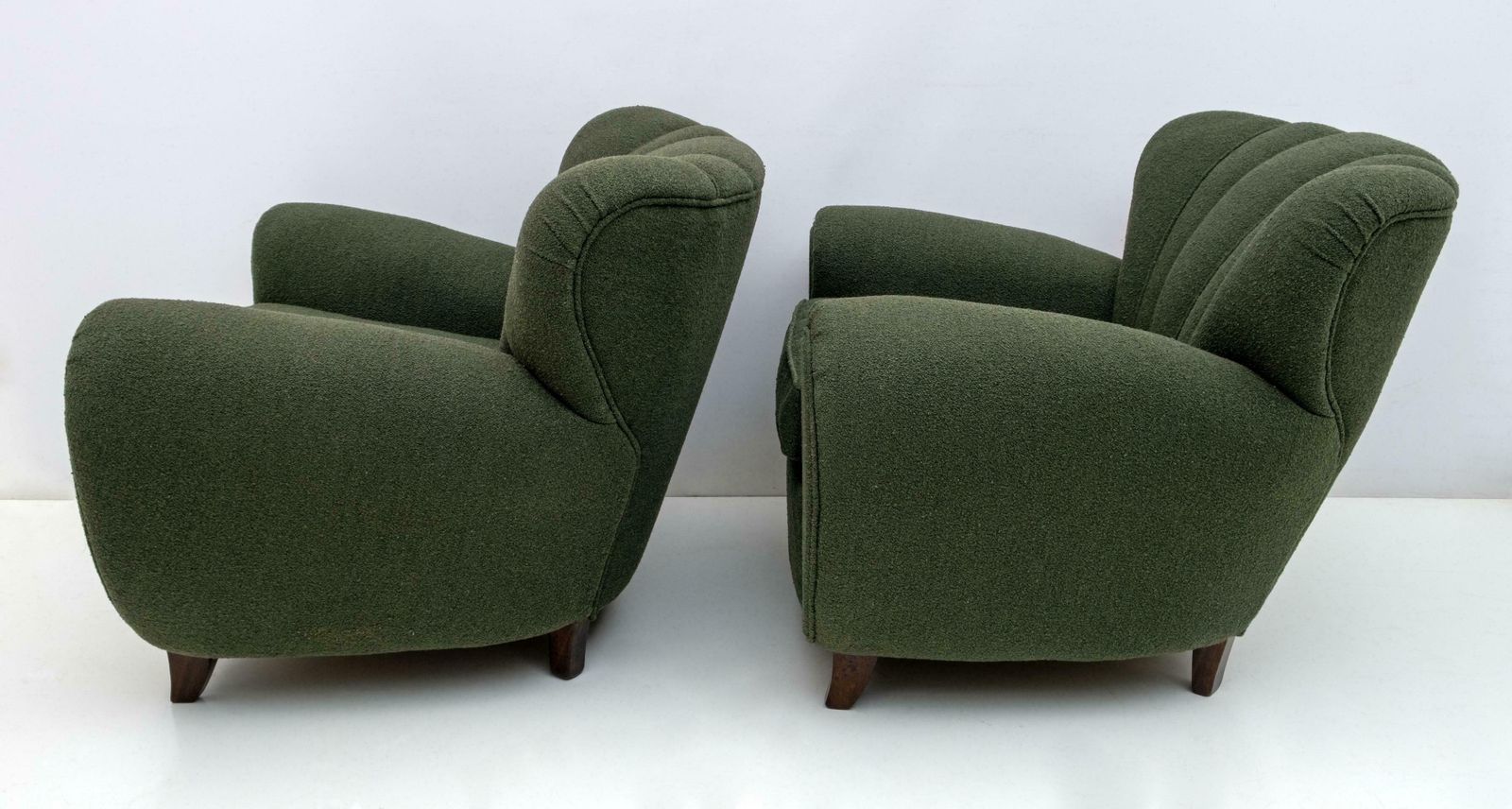 Attributed Guglielmo Ulrich Art Deco Italian Bouclé Armchairs, 1940s, Pair photo vintage