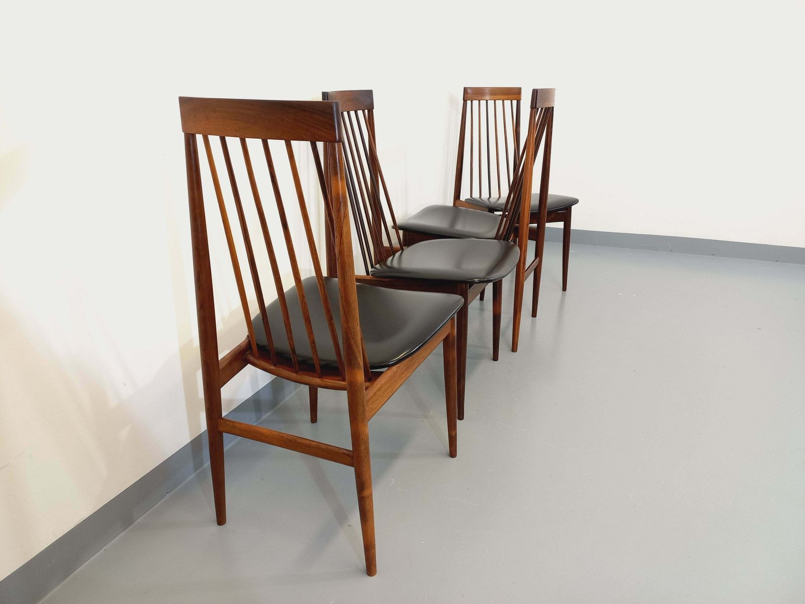4 chaises Ernst Martin Dettinger en palissandre photo buy