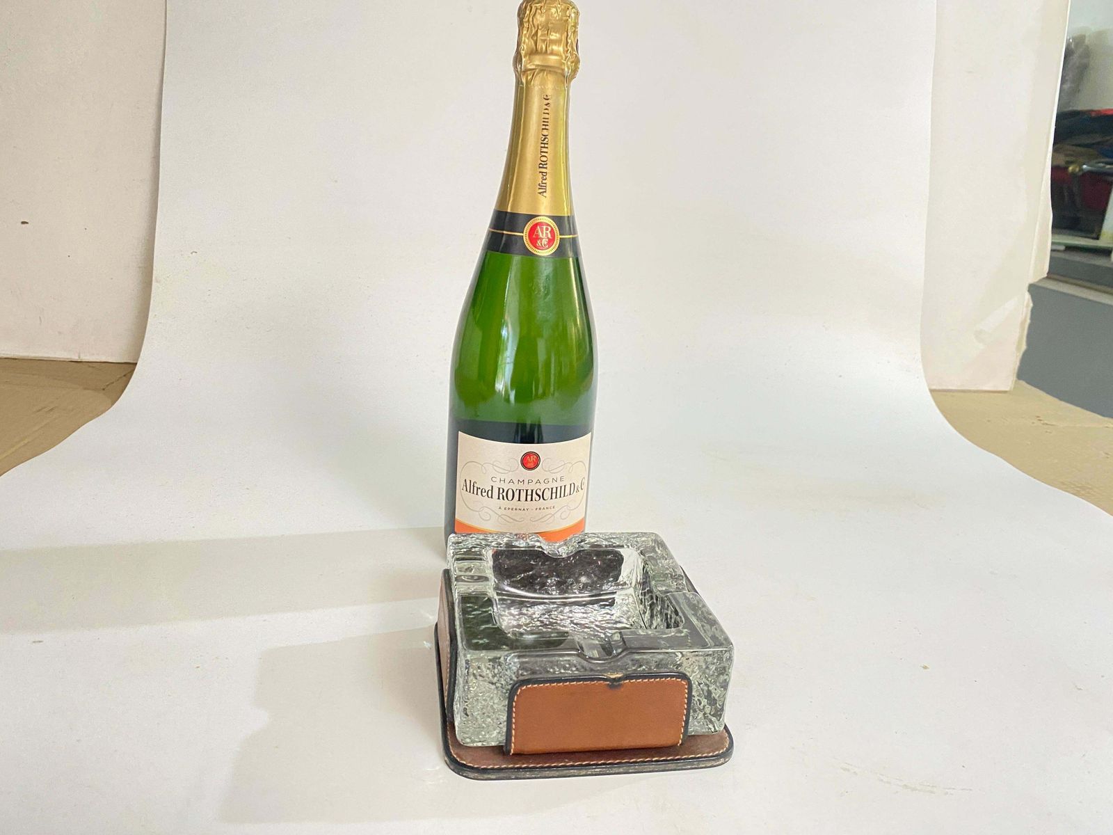 photo furniture Ashtray In Glass With A Stitched Leather Cover, Brown Color, France 1970