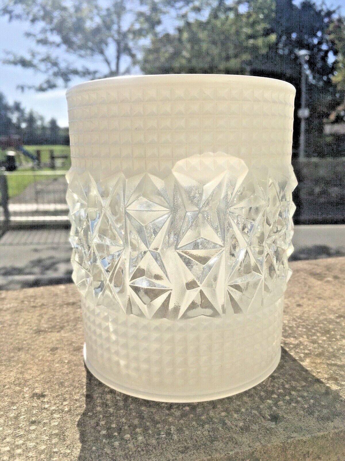 1 Retro 60's White & Clear Rippled Textured Op Art Glass Lamp Shade Vintage 70's photo for sale